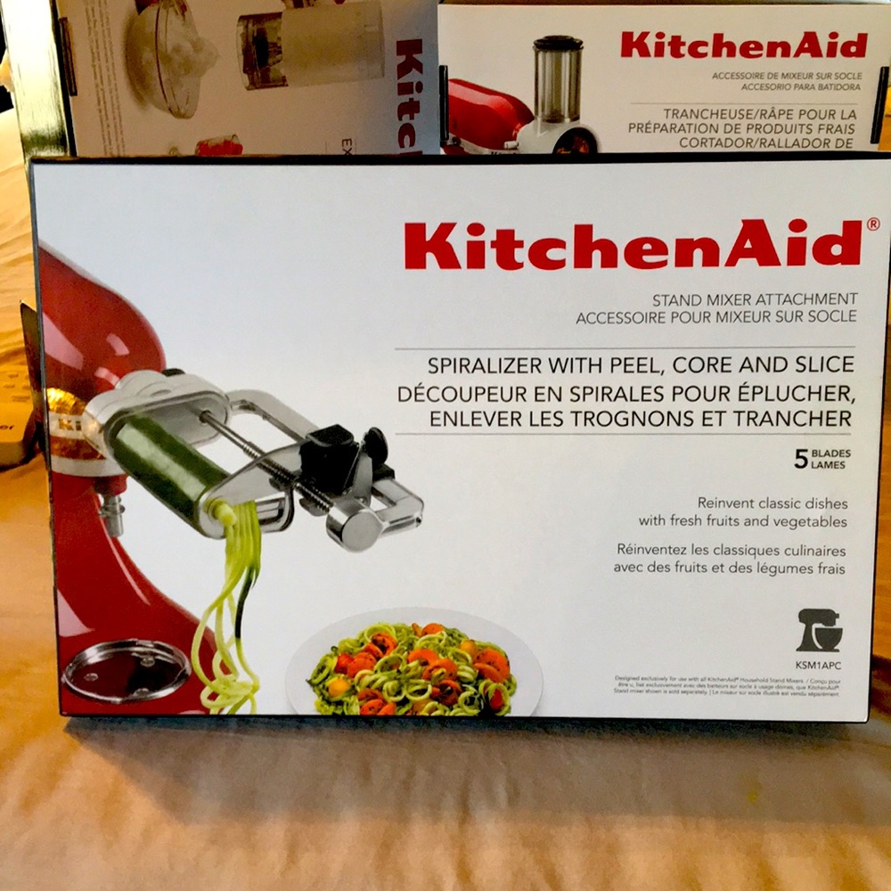BRAND NEW KitchenAid Stand mixer attachment SPIRALIZER WITH PEEL, CORE AND SLICE